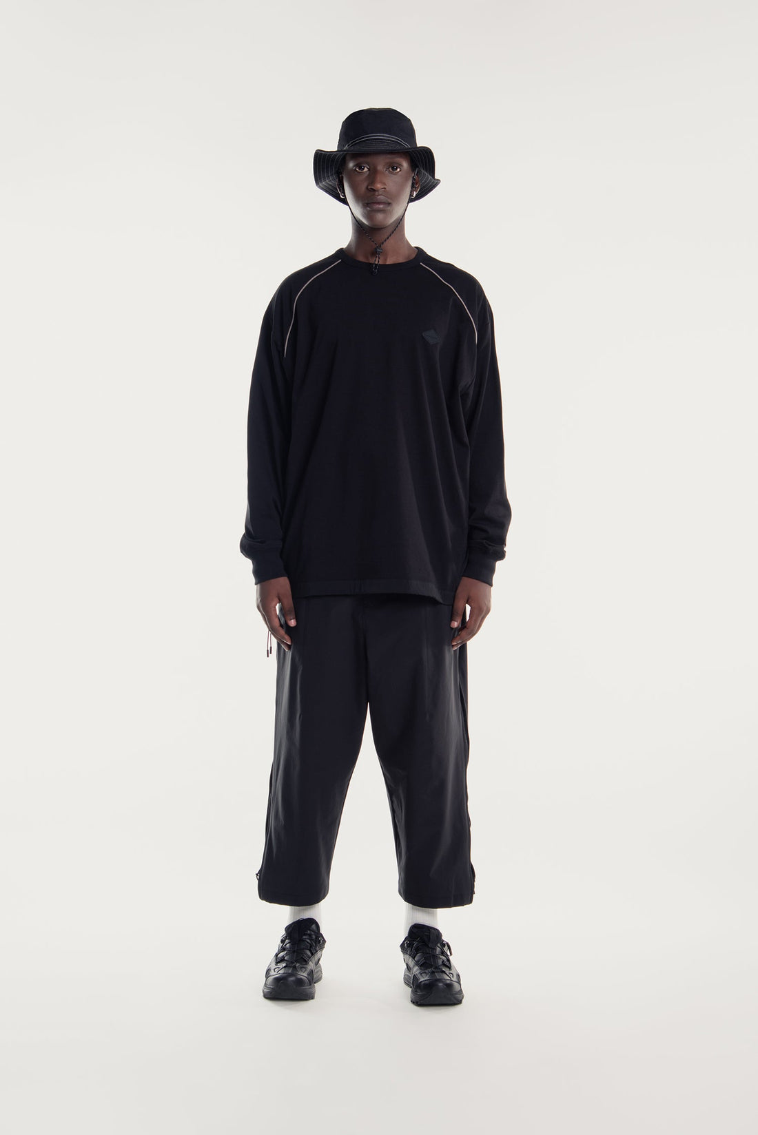 UNISEX WOVEN SIDE PANEL LS T-SHIRT