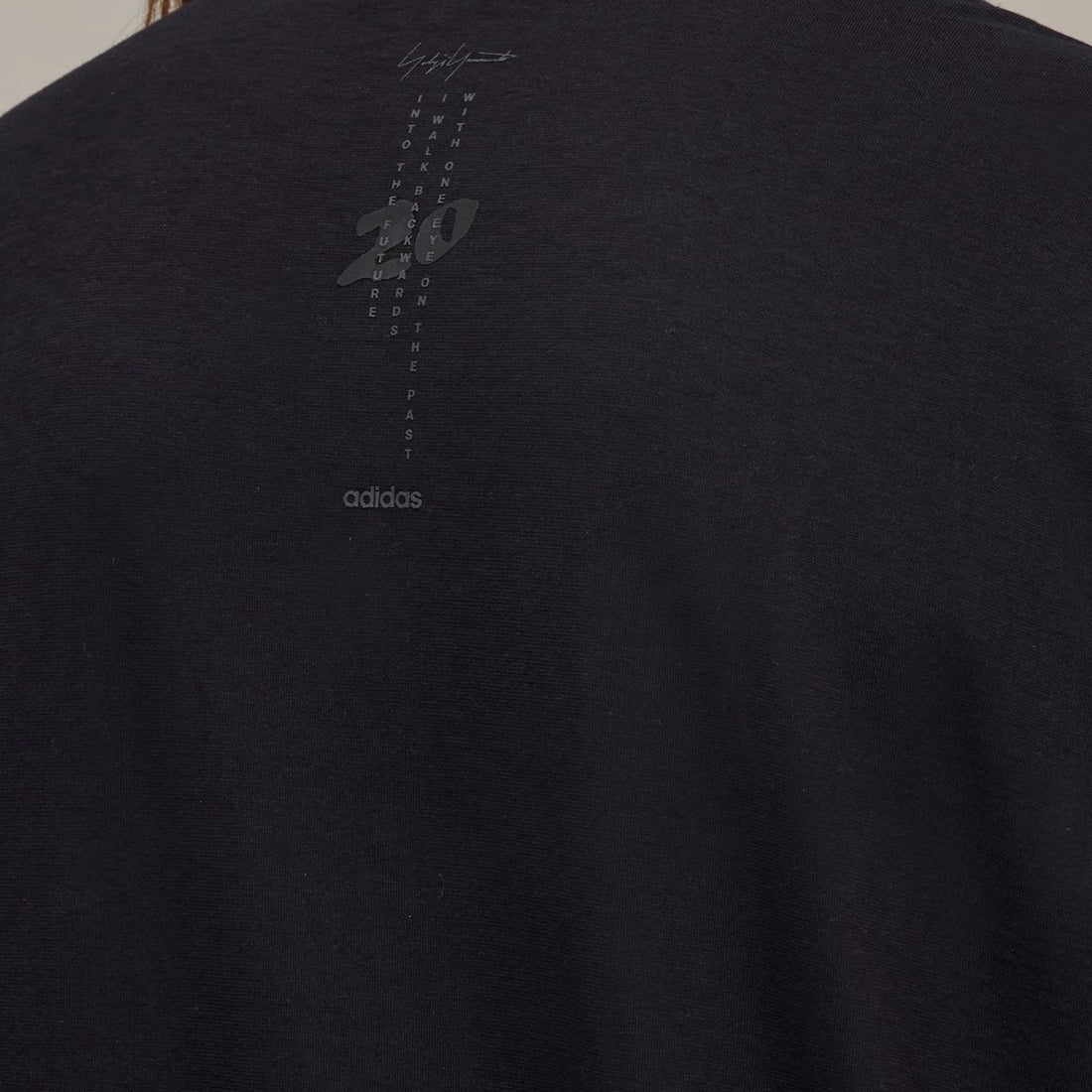 Y-3 CH1 SHORT SLEEVE LARGE LOGO TEE (MEN)