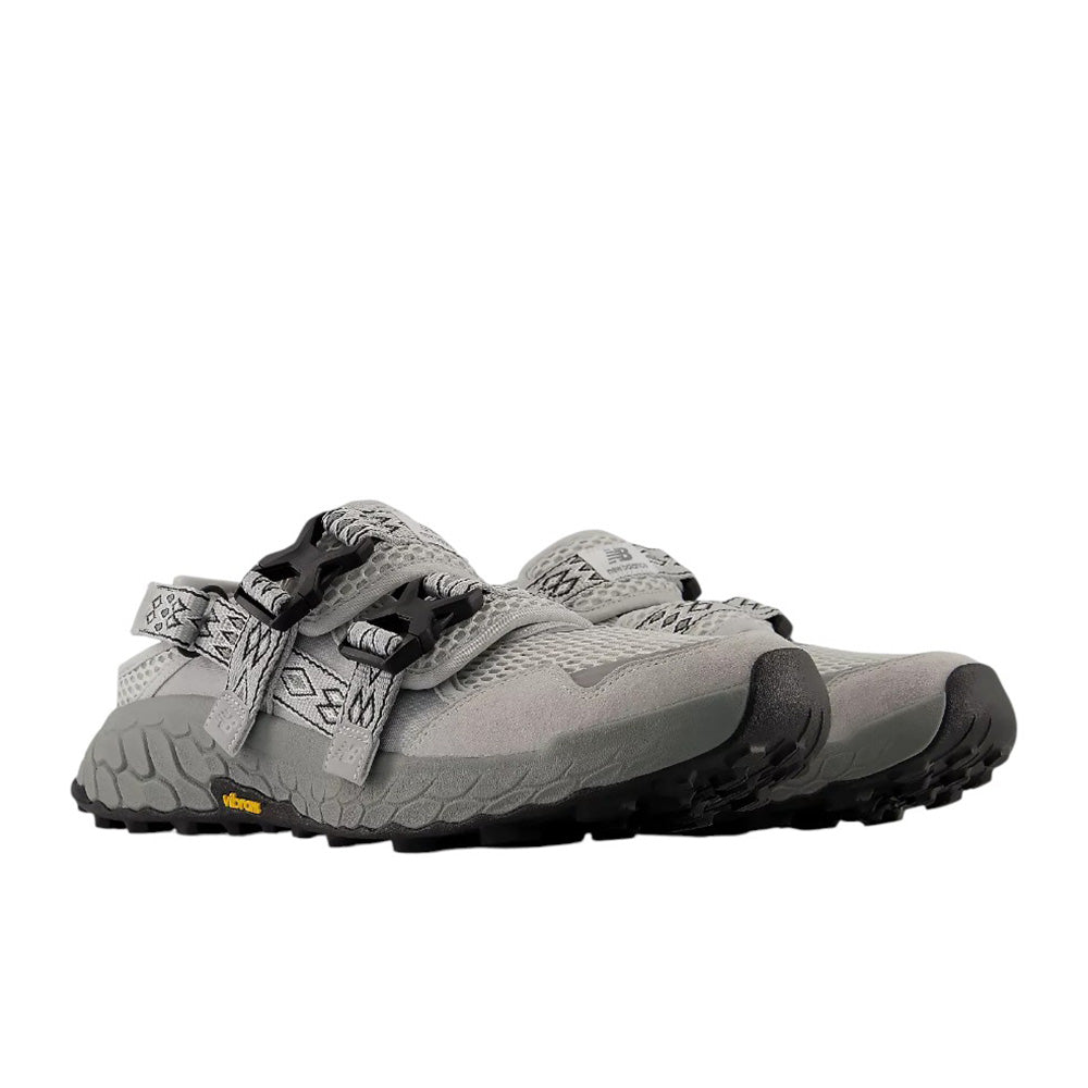 NEW BALANCE UNISEX HIERRO SANDAL