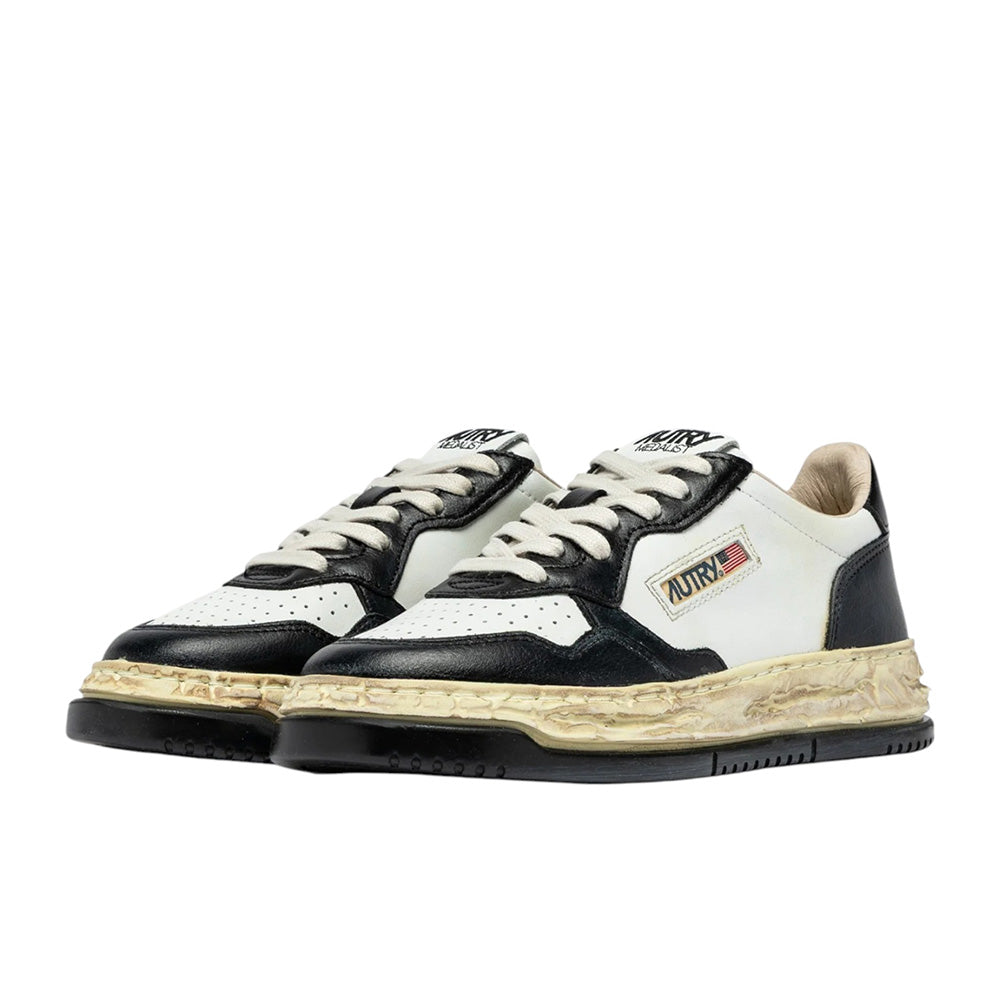 "AUTRY X MAISON MIHARA YASUHIRO GENERAL SCALE." MEDALIST LOW SUPERVINTAGE