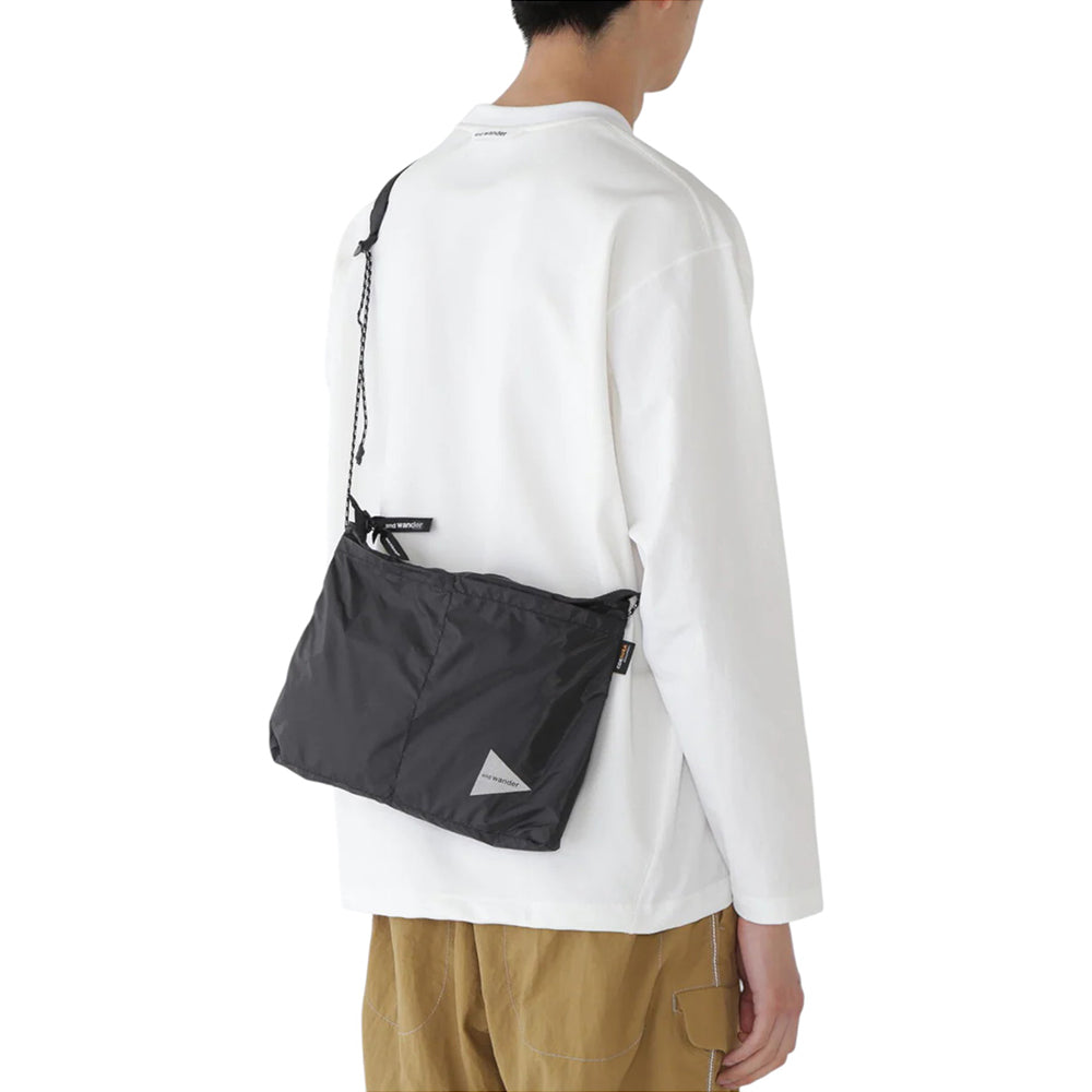 AND WANDER SIL SACOCHE