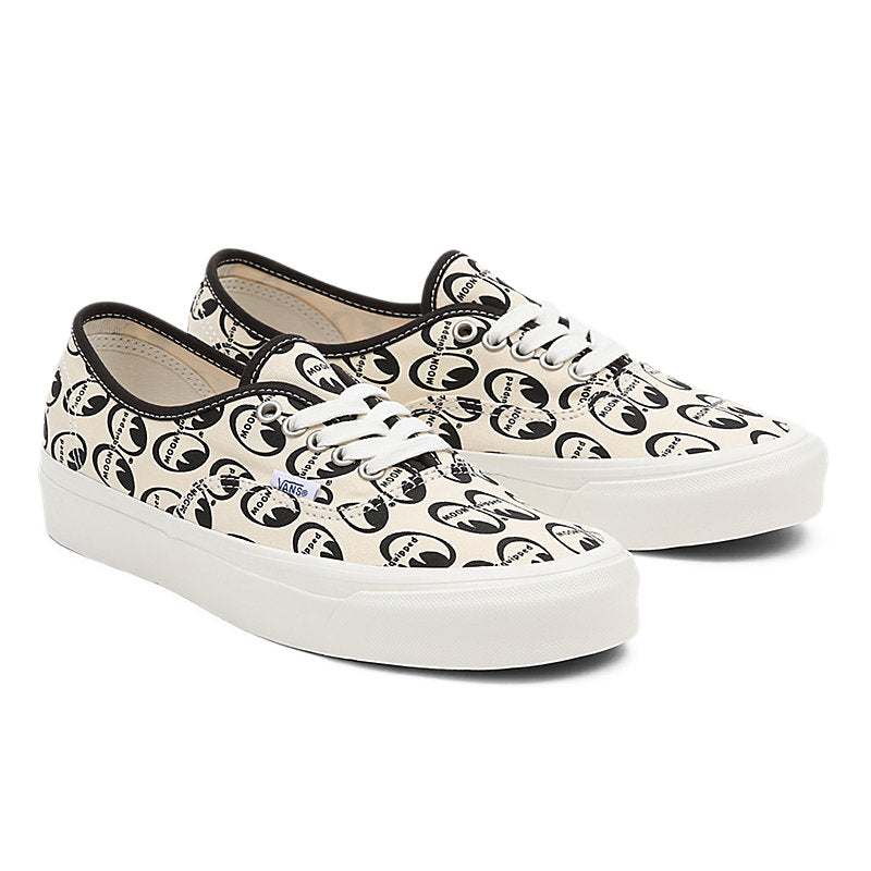 VANS ANAHEIM FACTORY AUTHENTIC 44 DX SHOES WHITE